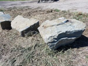 Accent-Outcrop-Boulders2