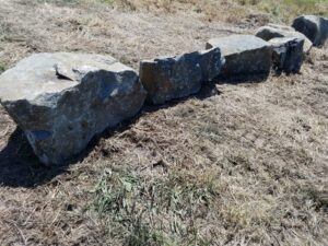 Accent-Outcrop-Boulders3