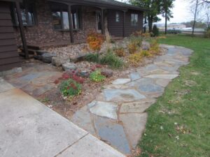 Rustic-ledge-flagstone-1