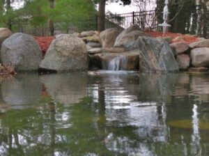 glacail-boulders-in-pond-3