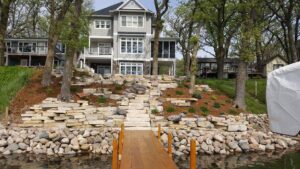 lakeshore-boulder-wall-3